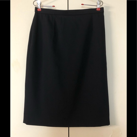 Dana Buchman 100%Wool Skirt 12 Pencil Classic Navy - Picture 9 of 10